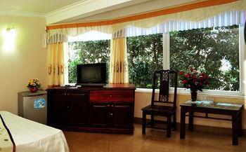 Phuong Dong Hotel ฮานอย ภายนอก รูปภาพ